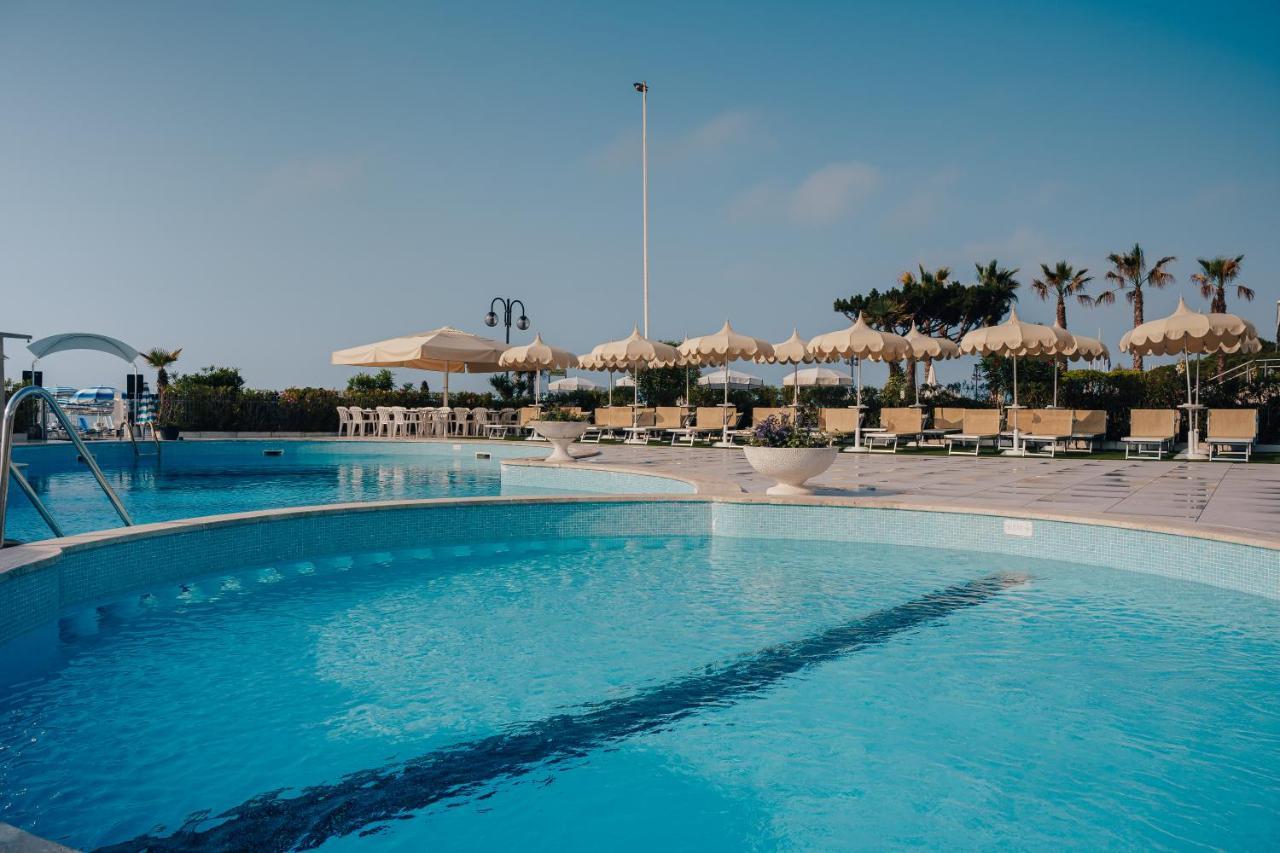 Hotel Galassia 4*